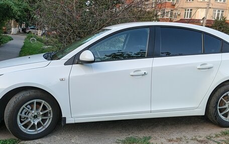 Chevrolet Cruze II, 2011 год, 1 000 000 рублей, 2 фотография