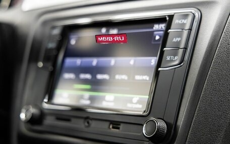 Skoda Rapid I, 2015 год, 948 000 рублей, 33 фотография