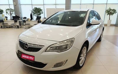 Opel Astra J, 2011 год, 496 000 рублей, 1 фотография