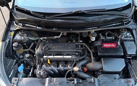 Hyundai Solaris II рестайлинг, 2011 год, 900 000 рублей, 8 фотография