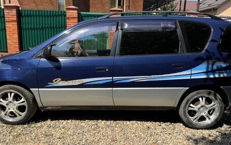 Toyota Ipsum II, 1997 год, 400 000 рублей, 6 фотография