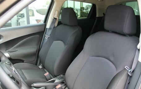 Nissan Juke II, 2013 год, 990 000 рублей, 14 фотография