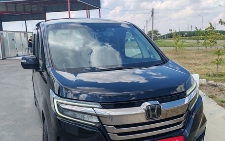Honda Stepwgn IV, 2021 год, 2 380 000 рублей, 9 фотография