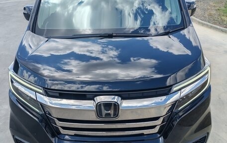 Honda Stepwgn IV, 2021 год, 2 380 000 рублей, 3 фотография