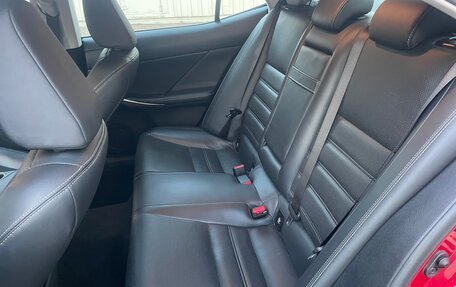 Lexus IS III, 2018 год, 2 890 000 рублей, 21 фотография