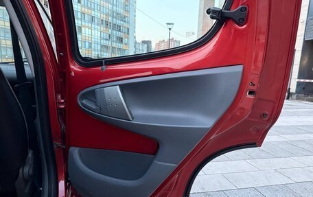 Peugeot 107 I рестайлинг, 2009 год, 360 000 рублей, 16 фотография