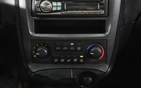 Hyundai Sonata IV рестайлинг, 2008 год, 650 000 рублей, 16 фотография