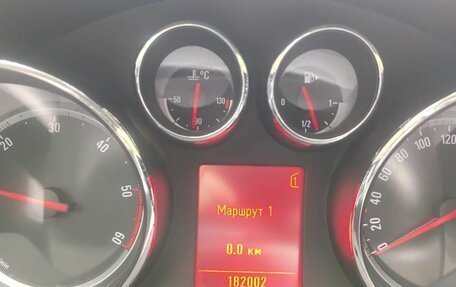 Opel Insignia II рестайлинг, 2010 год, 749 000 рублей, 11 фотография