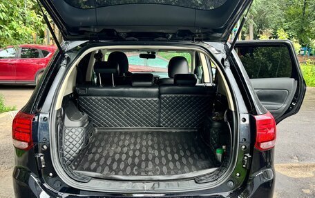 Mitsubishi Outlander III рестайлинг 3, 2015 год, 1 450 000 рублей, 12 фотография