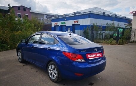 Hyundai Solaris II рестайлинг, 2011 год, 550 000 рублей, 2 фотография