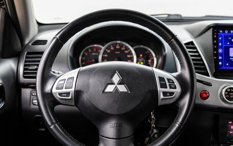 Mitsubishi L200 IV рестайлинг, 2013 год, 2 538 000 рублей, 16 фотография