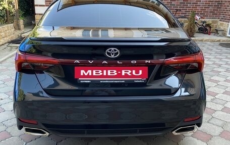 Toyota Avalon, 2022 год, 3 530 000 рублей, 18 фотография