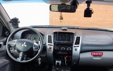 Mitsubishi Pajero Sport II рестайлинг, 2010 год, 1 500 000 рублей, 11 фотография