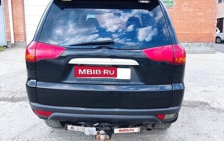 Mitsubishi Pajero Sport II рестайлинг, 2010 год, 1 500 000 рублей, 3 фотография