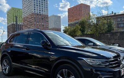 Volkswagen Tiguan II, 2021 год, 3 900 000 рублей, 1 фотография