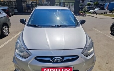 Hyundai Solaris II рестайлинг, 2014 год, 750 000 рублей, 1 фотография