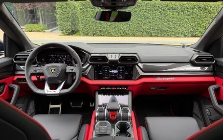 Lamborghini Urus I, 2025 год, 43 900 000 рублей, 21 фотография