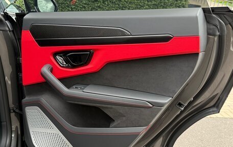 Lamborghini Urus I, 2025 год, 43 900 000 рублей, 27 фотография