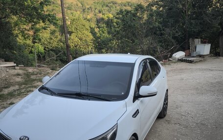 KIA Rio III рестайлинг, 2013 год, 600 000 рублей, 4 фотография