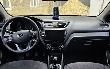 KIA Rio III рестайлинг, 2013 год, 600 000 рублей, 7 фотография