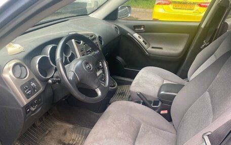 Toyota Matrix, 2003 год, 530 000 рублей, 11 фотография