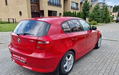 BMW 1 серия, 2011 год, 800 000 рублей, 7 фотография