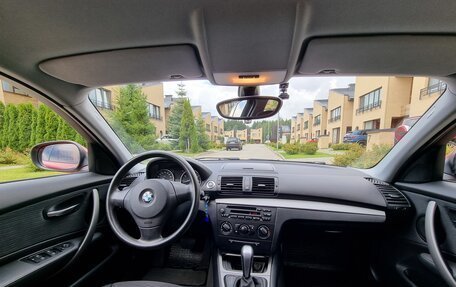 BMW 1 серия, 2011 год, 800 000 рублей, 11 фотография