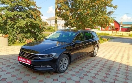 Volkswagen Passat B8 рестайлинг, 2019 год, 2 100 000 рублей, 2 фотография