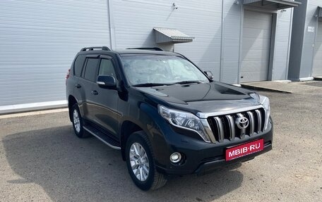 Toyota Land Cruiser Prado 150 рестайлинг 2, 2013 год, 3 100 000 рублей, 3 фотография