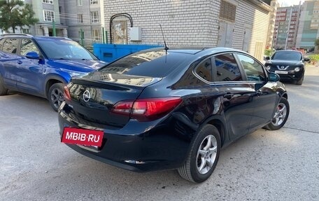 Opel Astra J, 2013 год, 980 000 рублей, 3 фотография