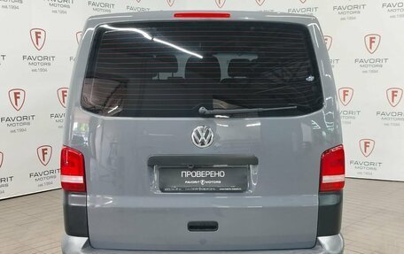Volkswagen Caravelle T5, 2014 год, 1 980 000 рублей, 11 фотография