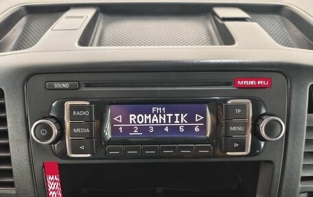 Volkswagen Caravelle T5, 2014 год, 1 980 000 рублей, 9 фотография