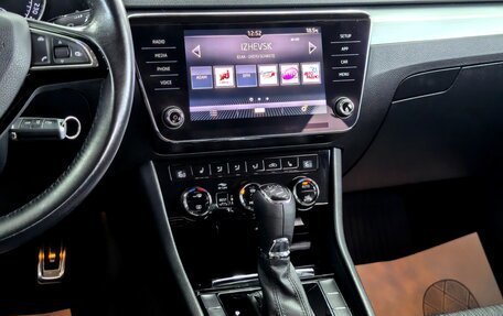 Skoda Superb III рестайлинг, 2018 год, 2 319 000 рублей, 19 фотография