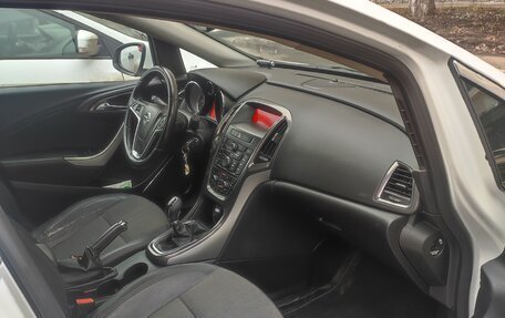 Opel Astra J, 2012 год, 680 000 рублей, 4 фотография