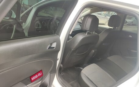 Opel Astra J, 2012 год, 680 000 рублей, 10 фотография