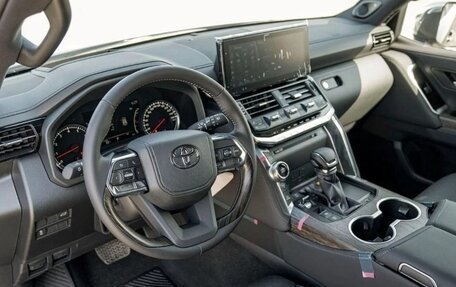 Toyota Land Cruiser, 2025 год, 11 999 800 рублей, 9 фотография