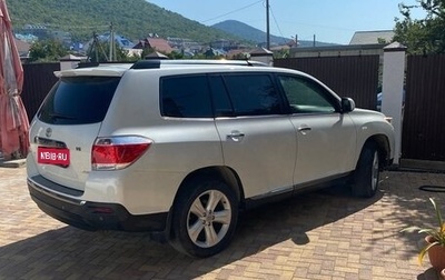 Toyota Highlander III, 2013 год, 2 500 000 рублей, 1 фотография