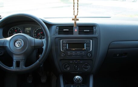 Volkswagen Jetta VI, 2014 год, 1 100 000 рублей, 8 фотография