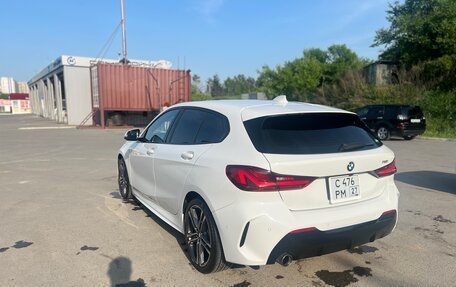 BMW 1 серия, 2019 год, 1 900 000 рублей, 4 фотография
