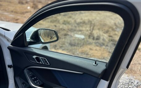 BMW 1 серия, 2019 год, 1 900 000 рублей, 6 фотография