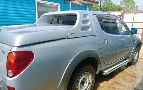 Mitsubishi L200 III рестайлинг, 2006 год, 1 100 000 рублей, 3 фотография