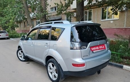 Mitsubishi Outlander III рестайлинг 3, 2008 год, 1 080 000 рублей, 3 фотография
