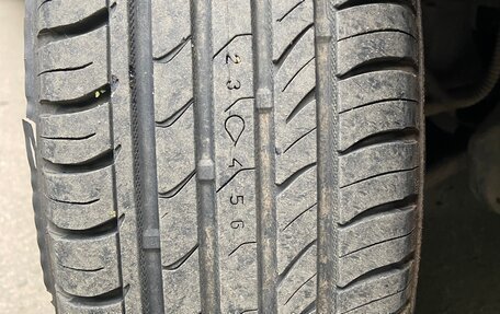 Mitsubishi Carisma I, 2001 год, 450 000 рублей, 23 фотография