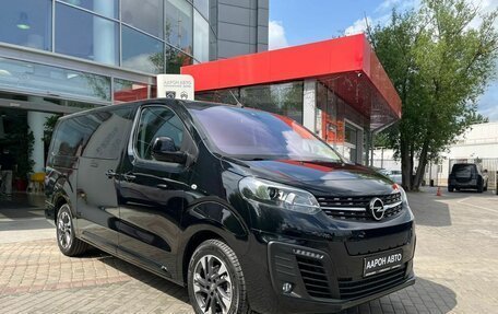 Opel Zafira Life I, 2023 год, 6 300 000 рублей, 3 фотография