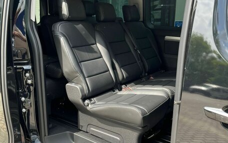Opel Zafira Life I, 2023 год, 6 300 000 рублей, 11 фотография