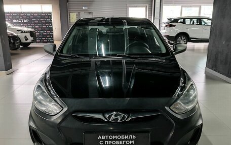 Hyundai Solaris II рестайлинг, 2011 год, 660 000 рублей, 2 фотография