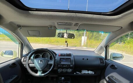 Honda Jazz I рестайлинг, 2002 год, 425 000 рублей, 14 фотография