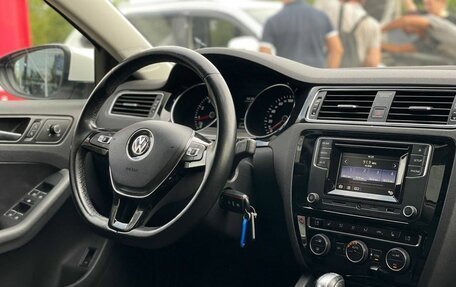 Volkswagen Jetta VI, 2016 год, 1 500 000 рублей, 22 фотография