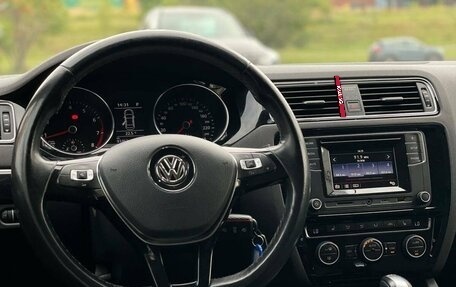 Volkswagen Jetta VI, 2016 год, 1 500 000 рублей, 24 фотография