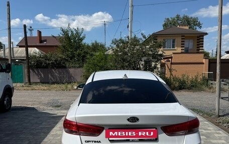 KIA Optima IV, 2017 год, 1 900 000 рублей, 3 фотография